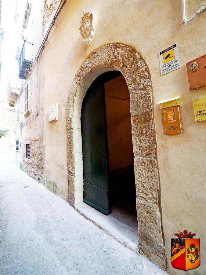 Bed and Breakfast Palazzo Toraldo Di Francia Tropea Zewnętrze zdjęcie