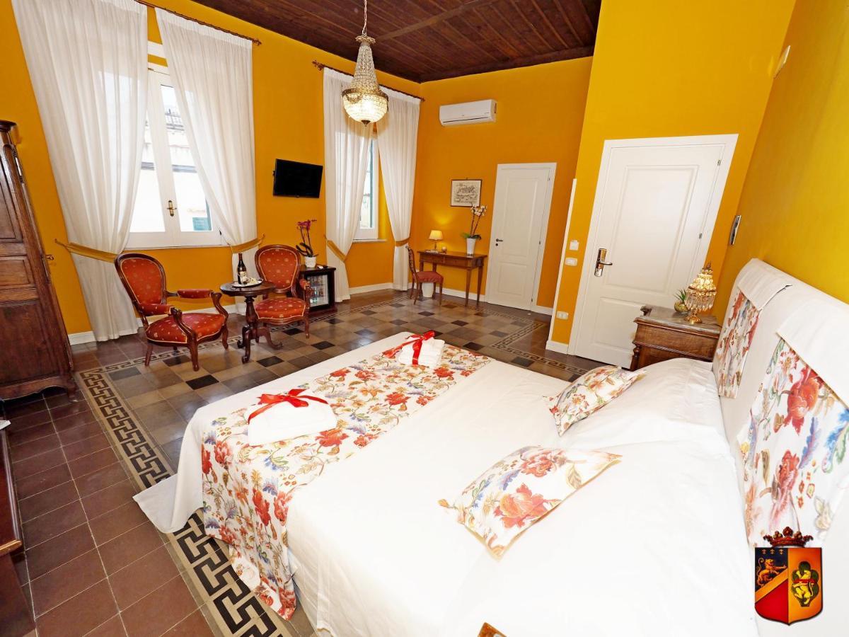 Bed and Breakfast Palazzo Toraldo Di Francia Tropea Zewnętrze zdjęcie